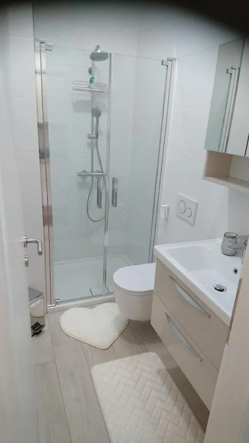 App Centar Apartment Novigrad