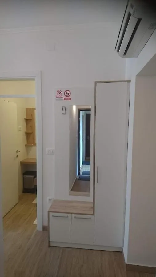 App Centar Apartment Novigrad  Croatia